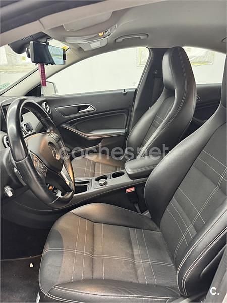Usado Mercedes CLA220 170 CV (125 kW) 2013 Gris / plata Berlina
