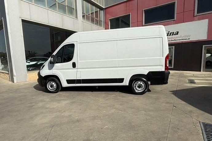 Usado Fiat Ducato 141 CV (103 kW) 2023 Blanco Van