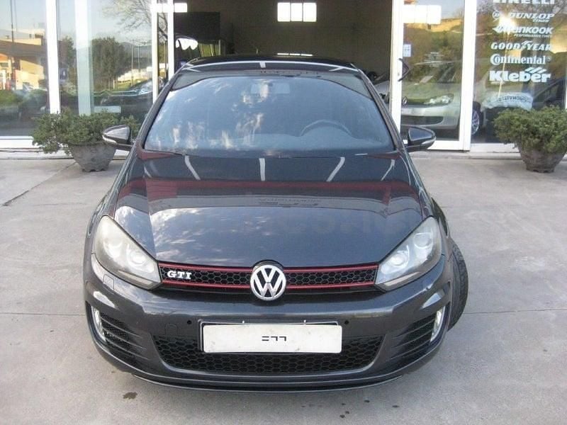 Usado VW Golf VI GTI 210 CV (154 kW) 2011 Negro Utilitario