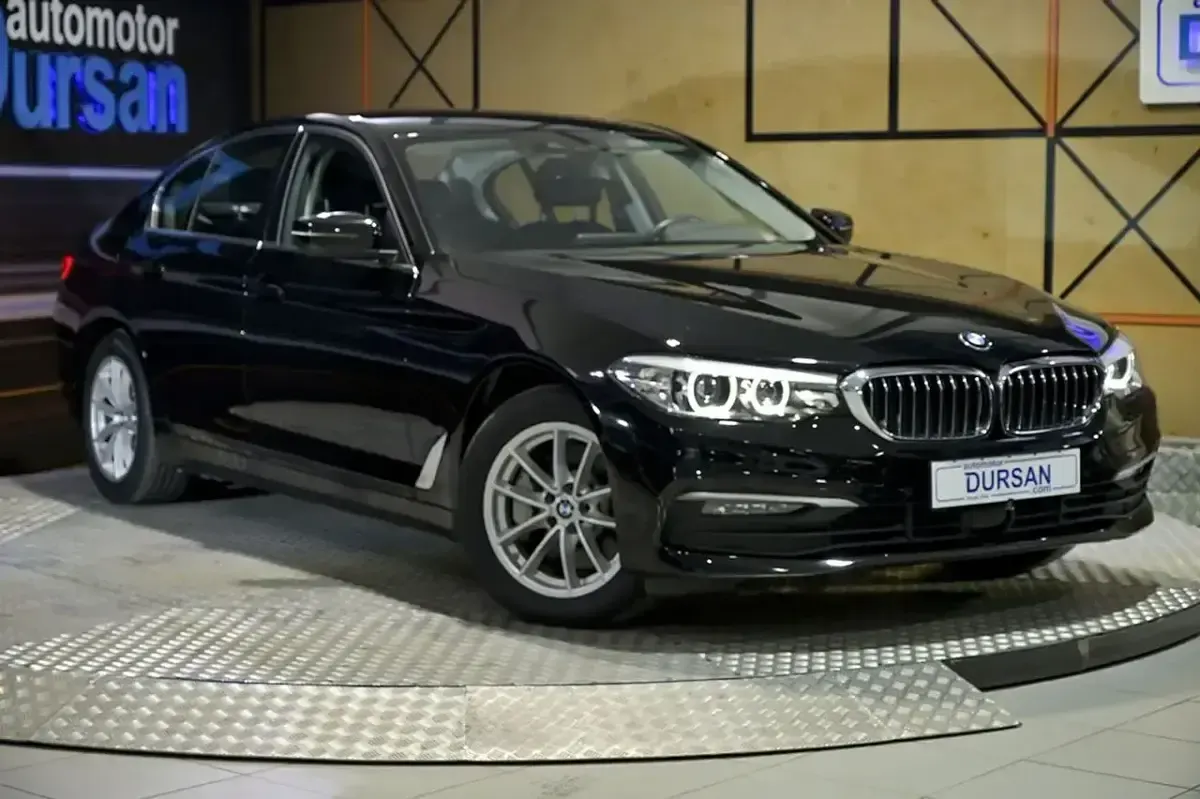 Usado BMW 530e 252 CV (185 kW) 2020 Negro Berlina