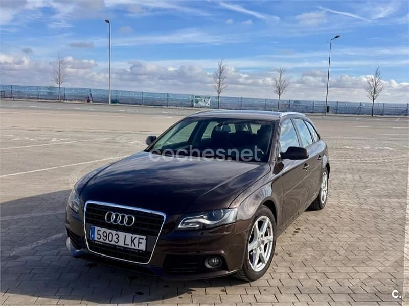 Marrón Usado 2011 Audi A4 Familiar | 6600 € (Buen precio) - Imagen 1/4