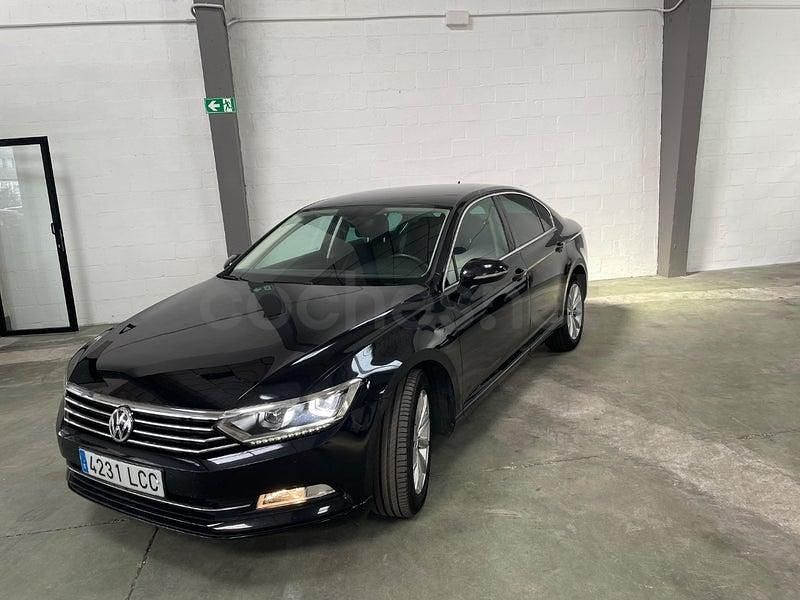 Begagnad VW Passat Advance 150 HK (110 kW) 2019 Svart Sedan