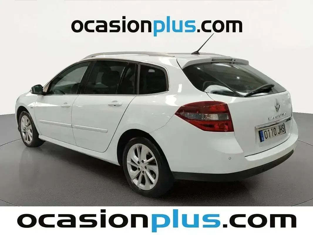 Usado Renault Laguna III LIMITED 110 CV (80 kW) 2015 Blanco Familiar