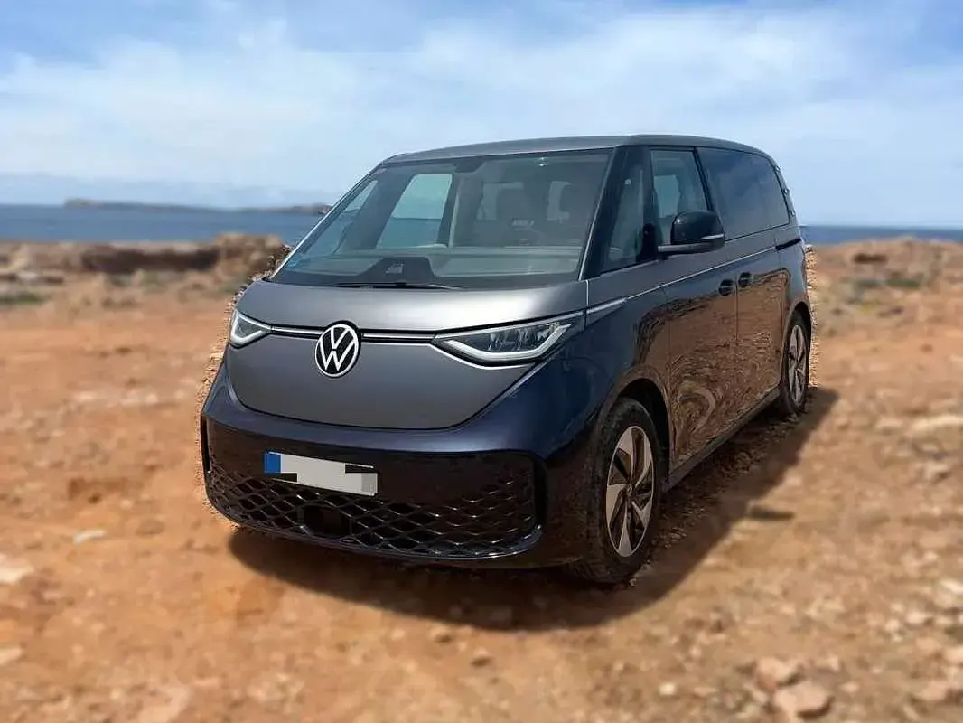 Usado VW ID. Buzz Pro 150 kW (204 CV) 2023 Gris Monovolumen