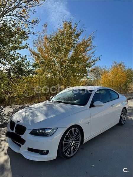 Blanco Usado 2009 BMW 320 Coupe | 9500 € (Precio justo) - Imagen 1/4
