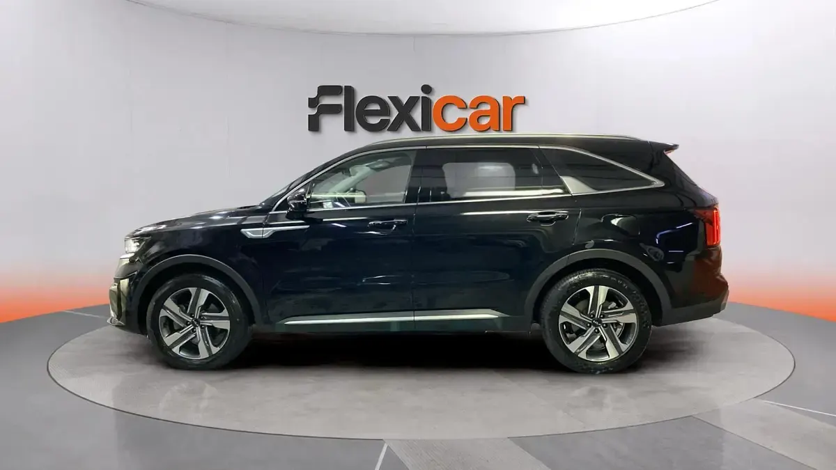 Usado Kia Sorento 265 CV (194 kW) 2023 Negro SUV