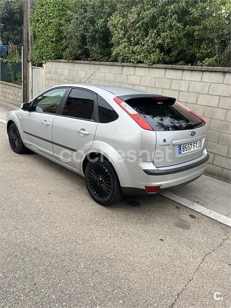 Usado 2007 Ford Focus Trend Berlina | 3200 € (Precio justo) - Imagen 1/4
