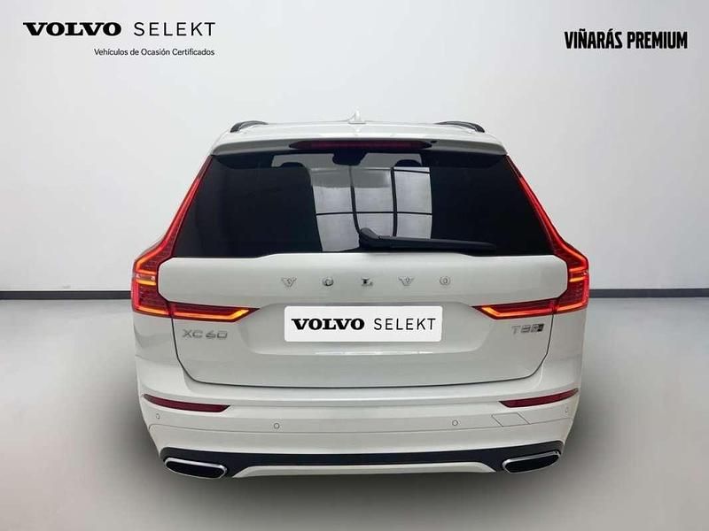 Usado Volvo XC60 R-Design 392 CV (288 kW) 2020 Blanco SUV