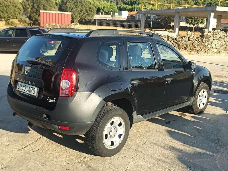 Usado Dacia Duster Ambiance 90 CV (66 kW) 2013 Negro SUV