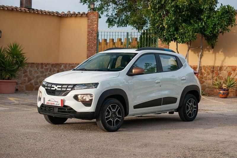 Usado Dacia Spring Business 47 kW (65 CV) 2024 Blanco Utilitario
