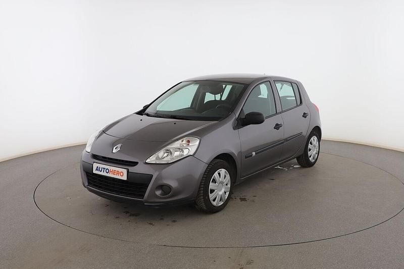 Gris Usado 2013 Renault Clio IV Expression Utilitario | 7399 € (Precio justo) - Imagen 1/3