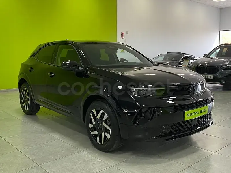 Usado Opel Mokka 136 CV (100 kW) 2025 Negro SUV