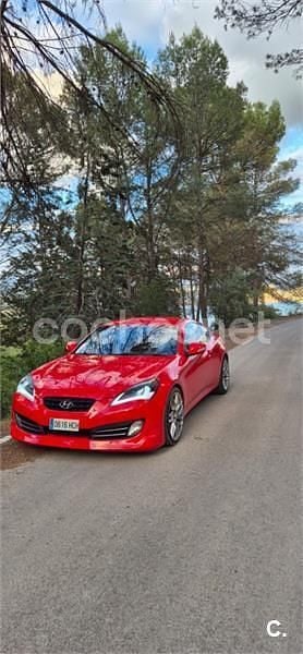Usado Hyundai Genesis Sport 213 CV (156 kW) 2011 Rojo Coupe