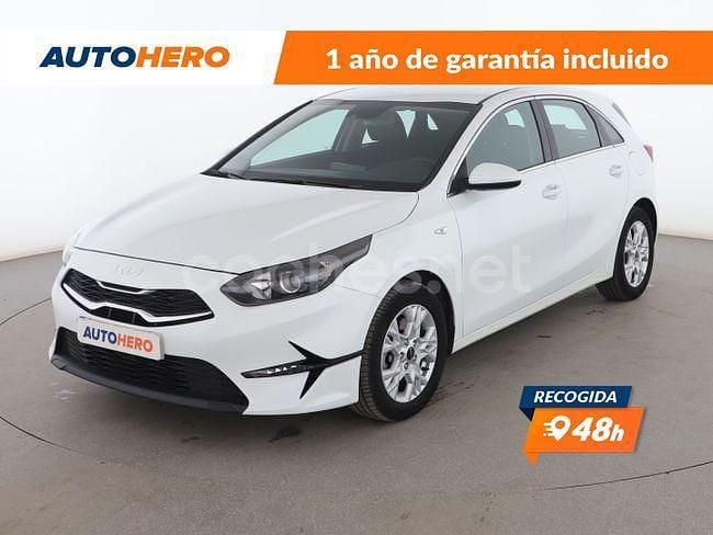 Blanco Usado 2022 Kia Ceed Berlina | 17.099 € (Precio justo) - Imagen 1/3