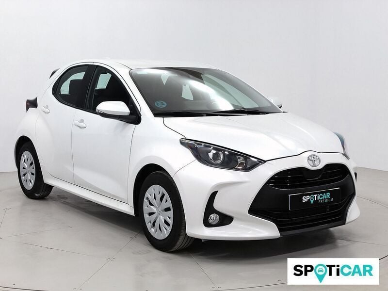 Blanco Usado 2022 Toyota Yaris Business Edition Berlina | 15.990 € (Precio justo) - Imagen 1/4