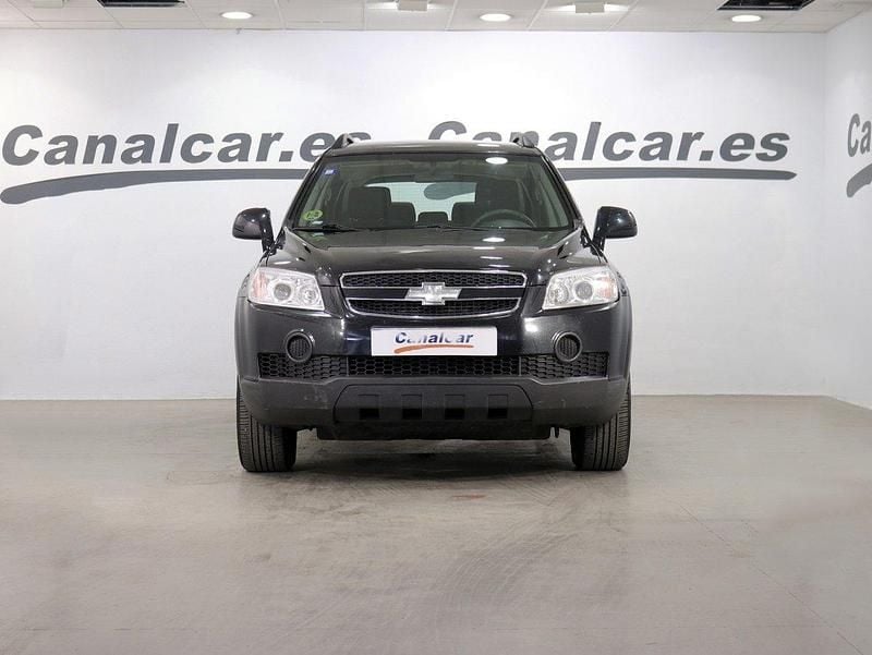 Usado Chevrolet Captiva LS 127 CV (93 kW) 2009 Negro SUV
