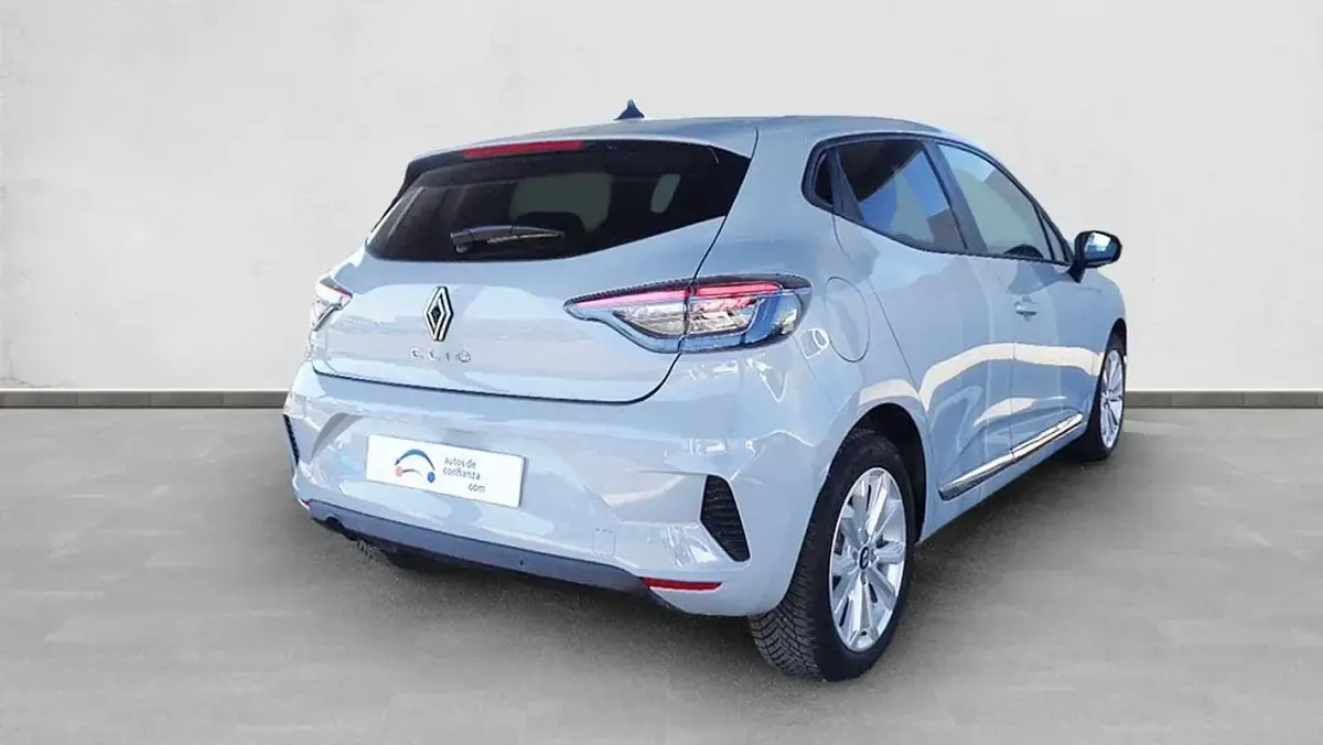 Usado Renault Clio Evolution 101 CV (74 kW) 2025 Utilitario