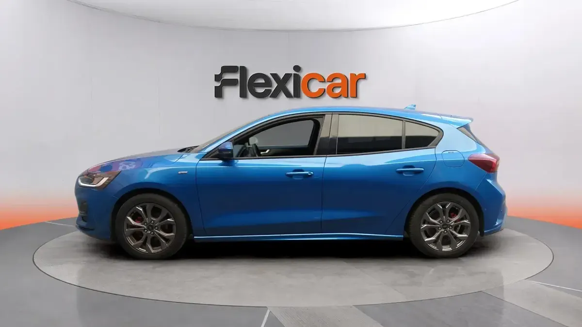 Usado Ford Focus ST-Line 125 CV (91 kW) 2022 Azul Berlina