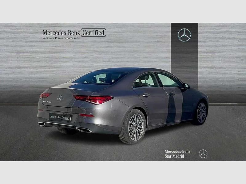 Usado Mercedes CLA200 150 CV (110 kW) 2022 Gris Berlina