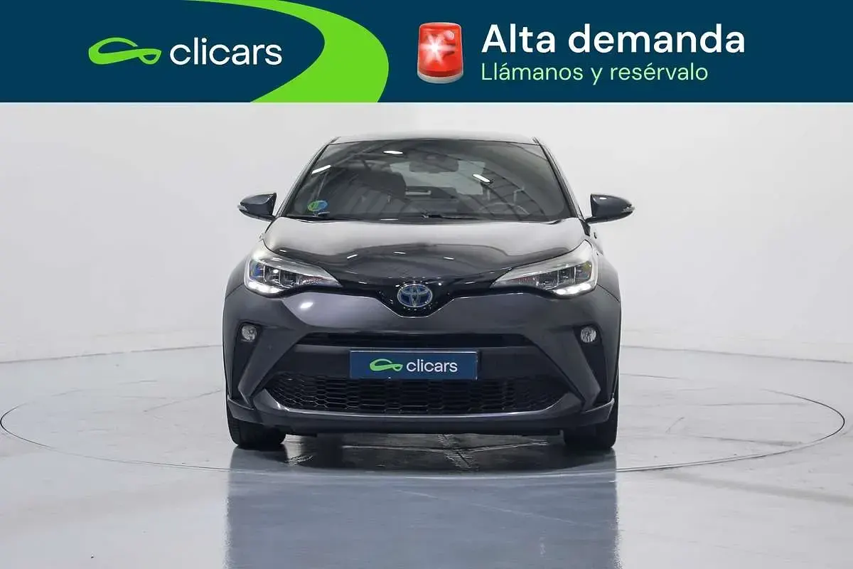 Begagnad Toyota C-HR Active 98 HK (72 kW) 2020 Grå SUV
