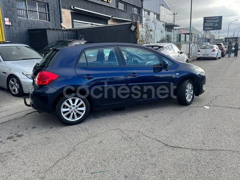 Usado Toyota Auris Sol 124 CV (91 kW) 2007 Azul Berlina