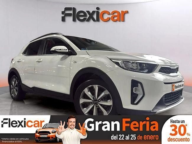 Blanco Usado 2022 Kia Stonic SUV | 15.490 € (Precio justo) - Imagen 1/4