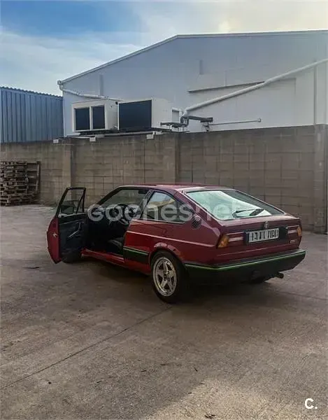 Usado Alfa Romeo Sprint Sprint 118 CV (86 kW) 1988 Rojo Coupe