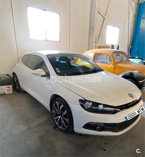 Blanco Usado 2010 VW Scirocco Edition Coupe | 9300 € (Buen precio) - Imagen 1/4