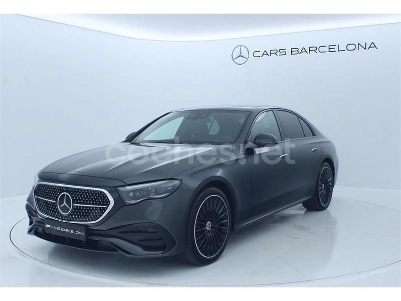 Negro Usado 2024 Mercedes E220 Berlina | 79.900 € - Imagen 1/4