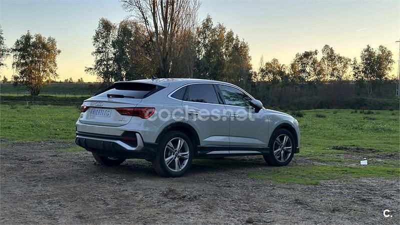Gris / plata Usado 2020 Audi Q3 Sportback S-Line SUV | 30.500 € (Precio justo) - Imagen 1/4