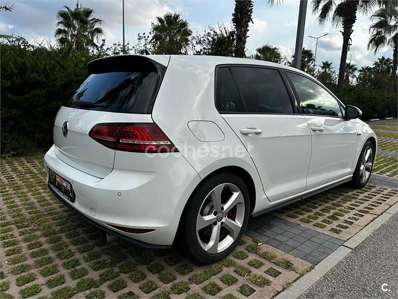 Usado VW Golf VII GTI 220 CV (161 kW) 2016 Blanco Berlina