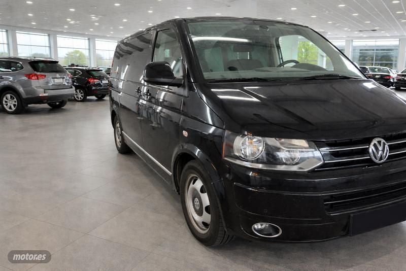 Usado VW Multivan Highline 180 CV (132 kW) 2010 Negro Van