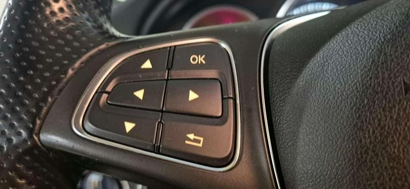 Usado Mercedes CLS250 204 CV (150 kW) 2017 Negro Coupe