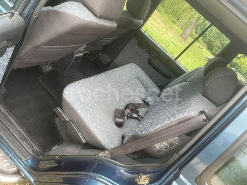 Usado Hyundai H-1 85 CV (62 kW) 2000 Azul Monovolumen