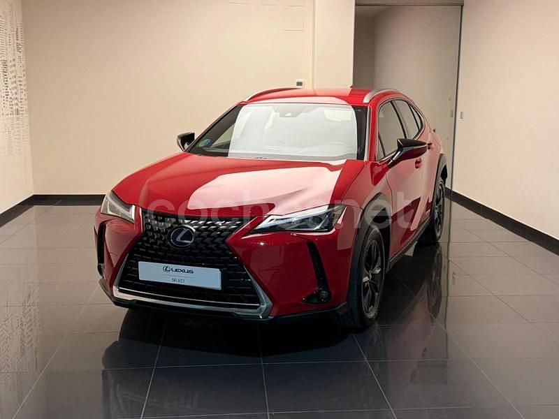 Usado Lexus UX Business Edition 184 CV (135 kW) 2022 Rojo SUV