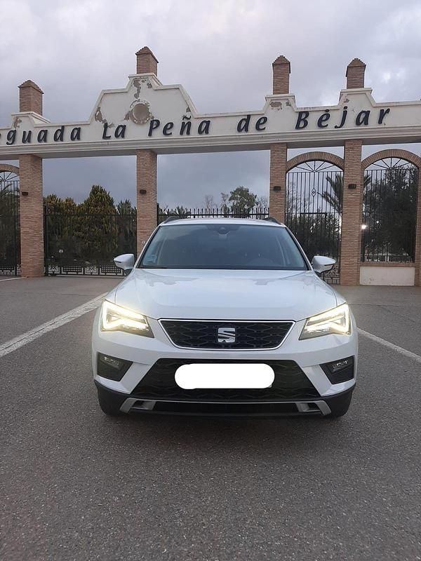 Usado Seat Ateca Ecomotive 116 CV (85 kW) 2019 Blanco SUV