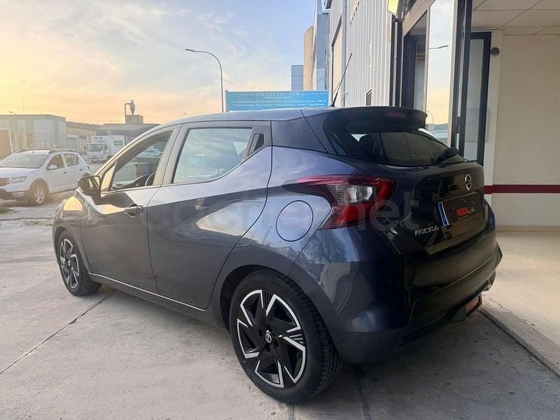 Używany Nissan Micra Acenta 92 KM (67 kW) 2022 Szary Hatchback