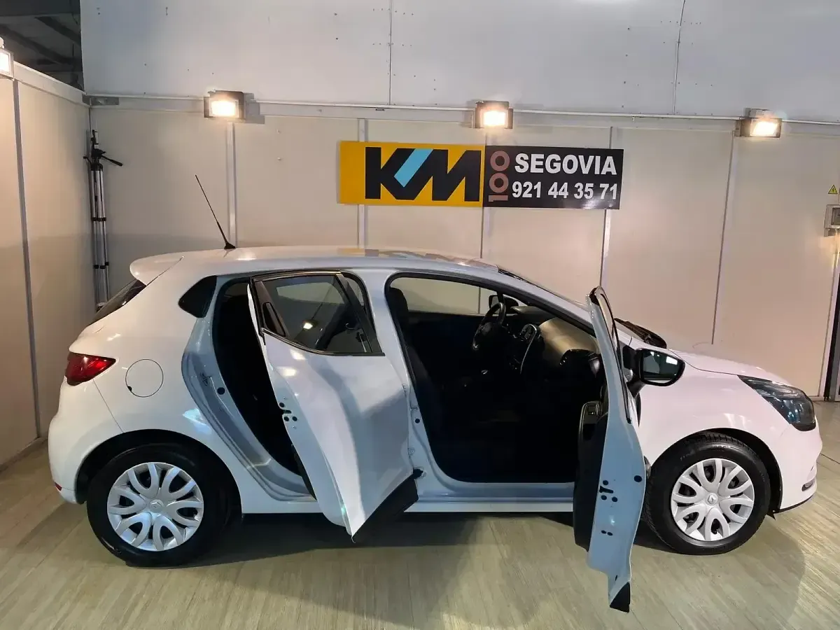 Usado Renault Clio IV Business 75 CV (55 kW) 2019 Blanco