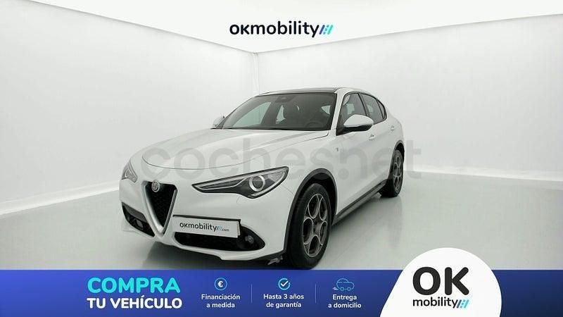 Blanco Usado 2022 Alfa Romeo Stelvio Ti SUV | 30.900 € (Precio justo) - Imagen 1/4