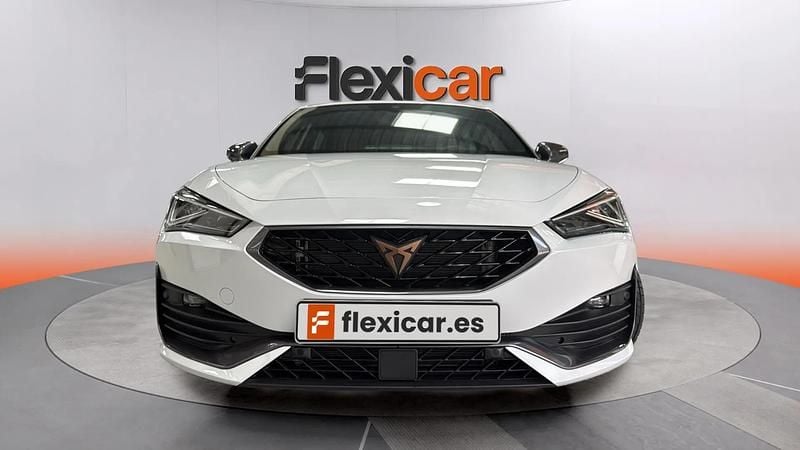 Usado Cupra Leon 150 HP (110 kW) 2023 Branco Sedan