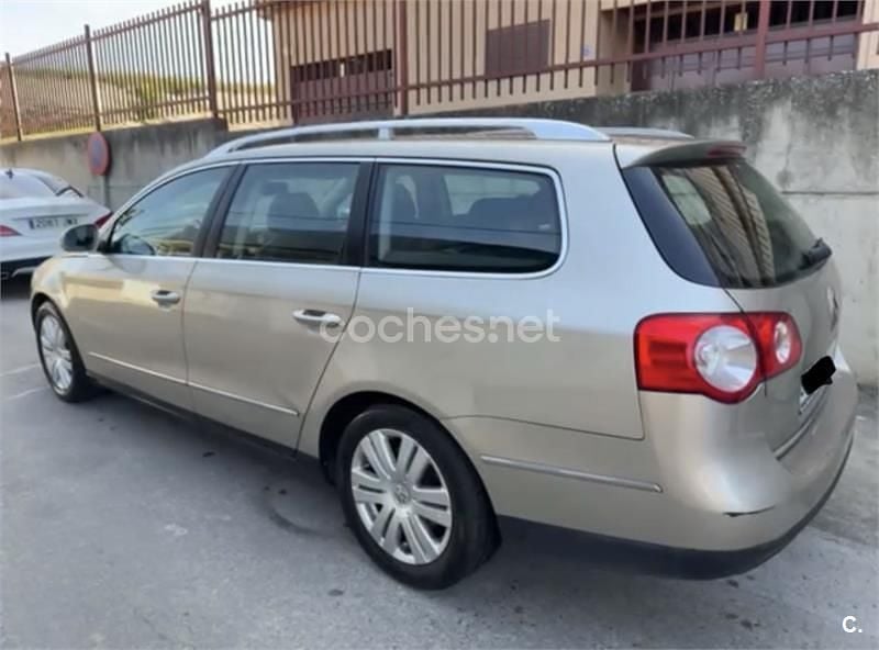 Usado VW Passat Trendline 140 CV (102 kW) 2007 Beige Familiar
