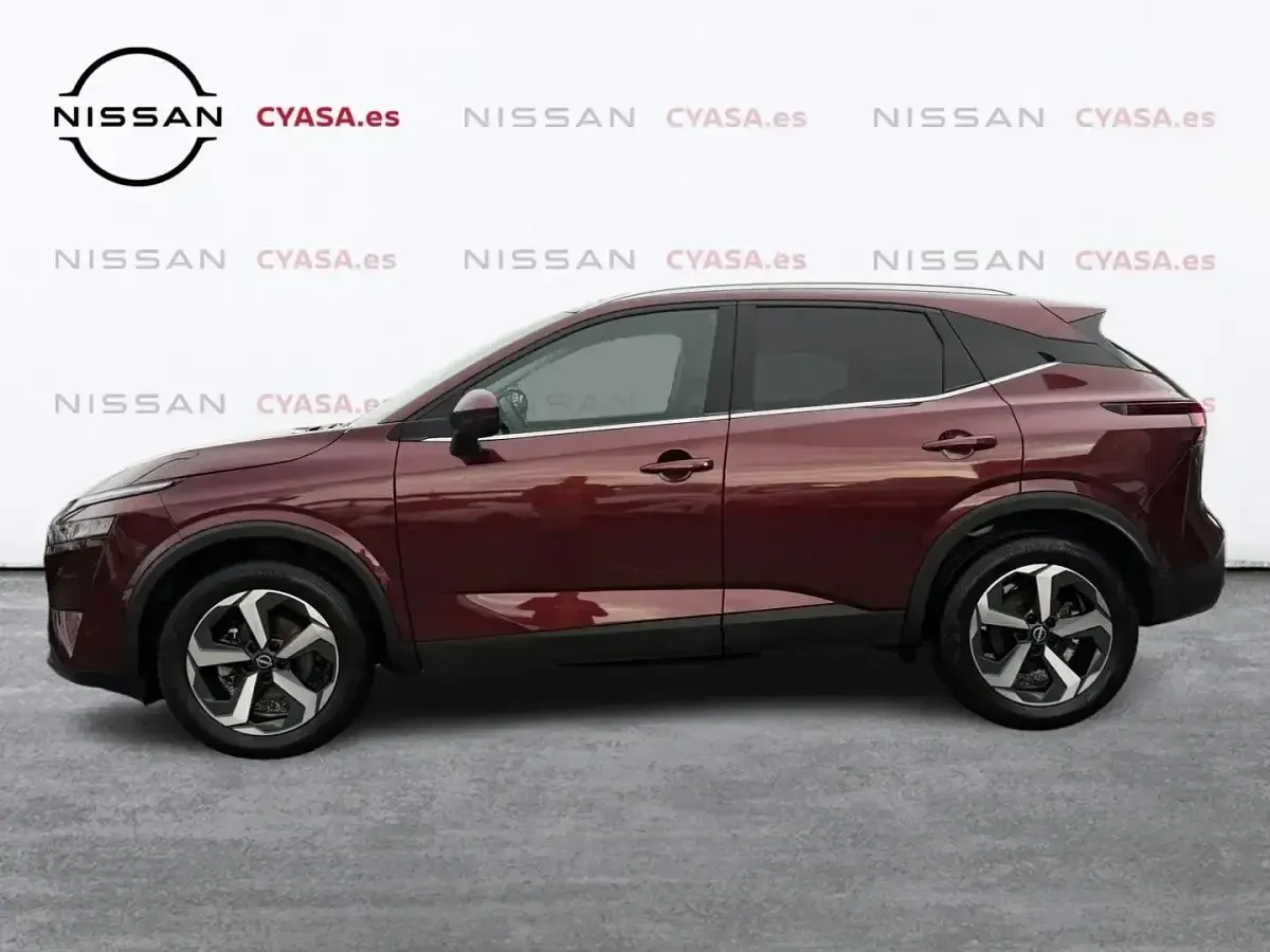 Usado Nissan Qashqai N-Connecta 140 CV (102 kW) 2024 Rojo SUV