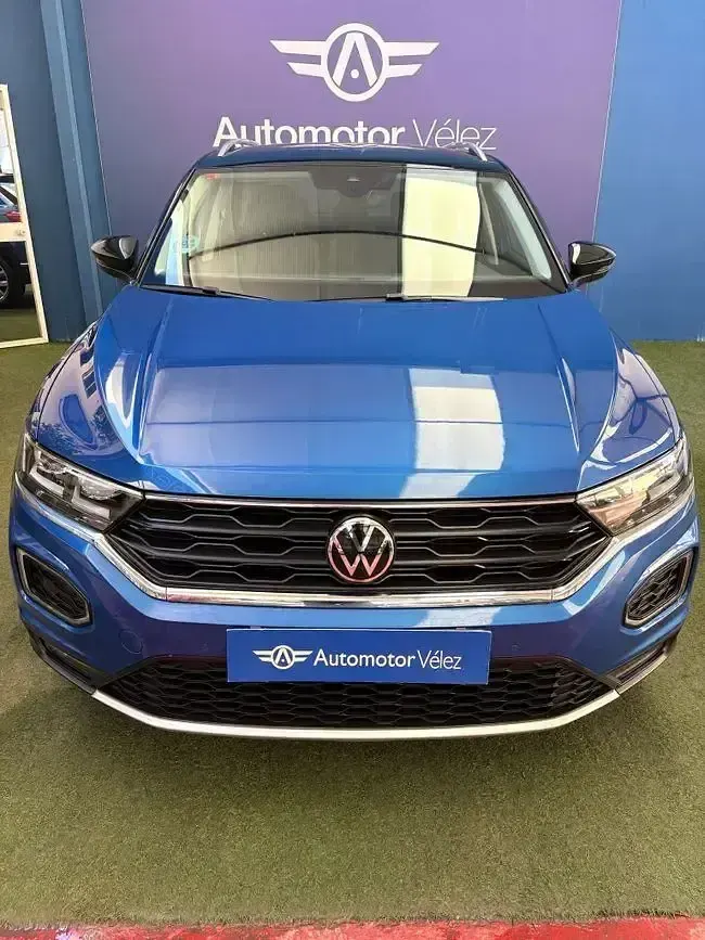 Usado VW T-Roc Advance 110 CV (80 kW) 2022 Azul SUV