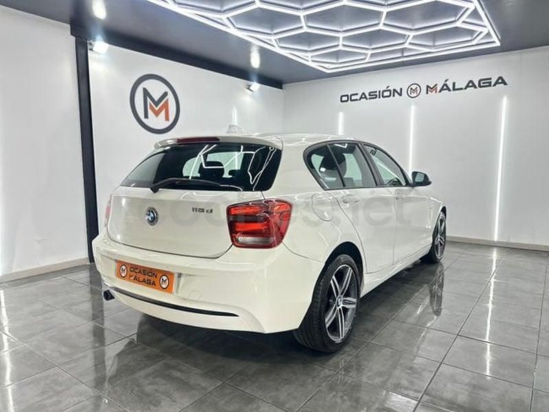 Usado BMW 118 Sport Line 143 CV (105 kW) 2014 Blanco Utilitario