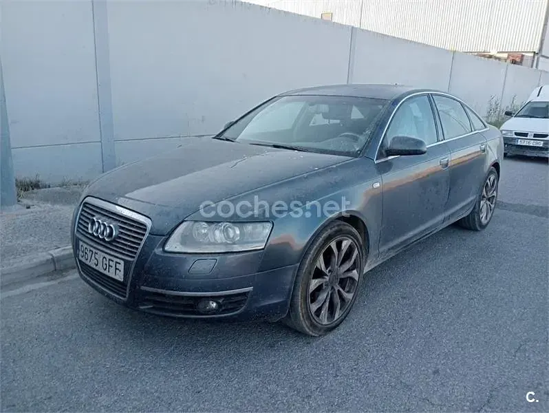 Usado Audi A6 180 CV (132 kW) 2008 Azul Berlina