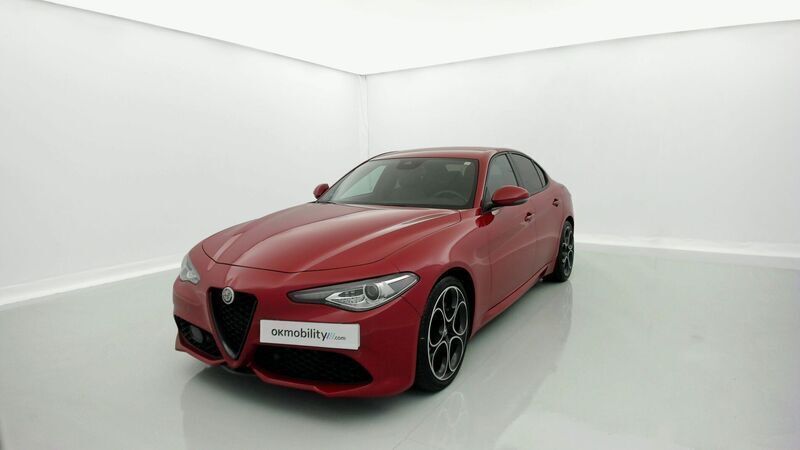Rojo alfa Usado 2022 Alfa Romeo Giulia Sprint Sprint Coupe | 28.620 € - Imagen 1/4