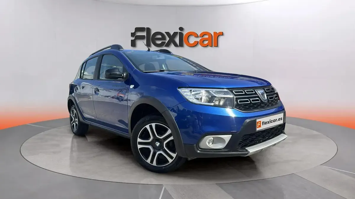 Usado Dacia Sandero Comfort 95 HP (69 kW) 2020 Sedan