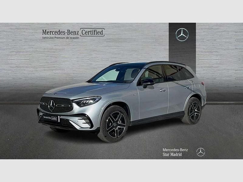 Plateado Usado 2025 Mercedes GLC300e SUV | 61.990 € (Precio justo) - Imagen 1/4