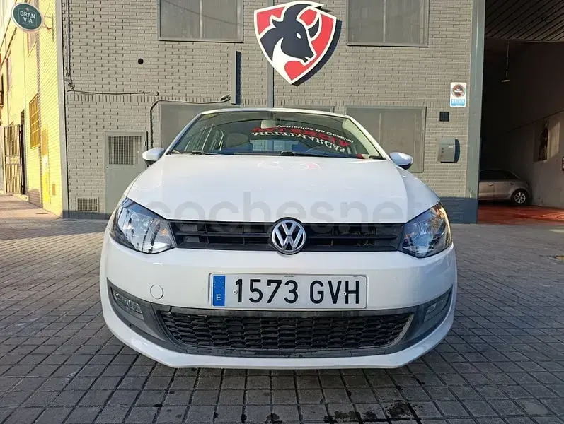 Usado VW Polo Advance 75 CV (55 kW) 2010 Blanco Berlina