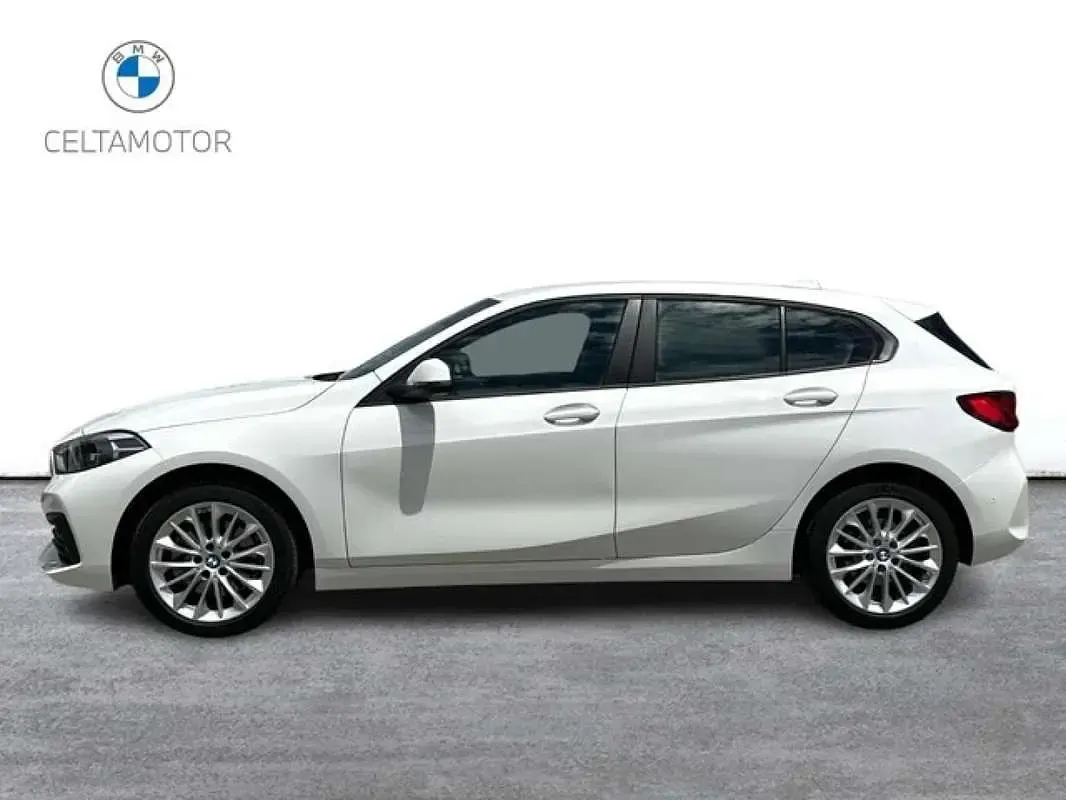 Usado BMW 118 136 CV (100 kW) 2024 Blanco Utilitario